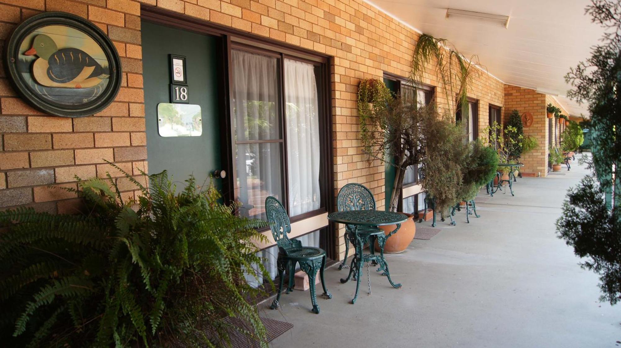 Ningana Motel Mudgee Exterior photo