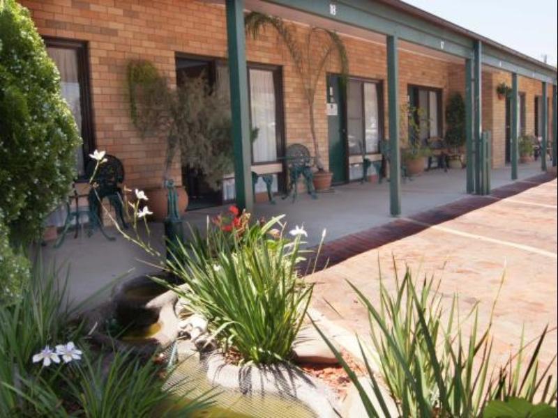 Ningana Motel Mudgee Exterior photo